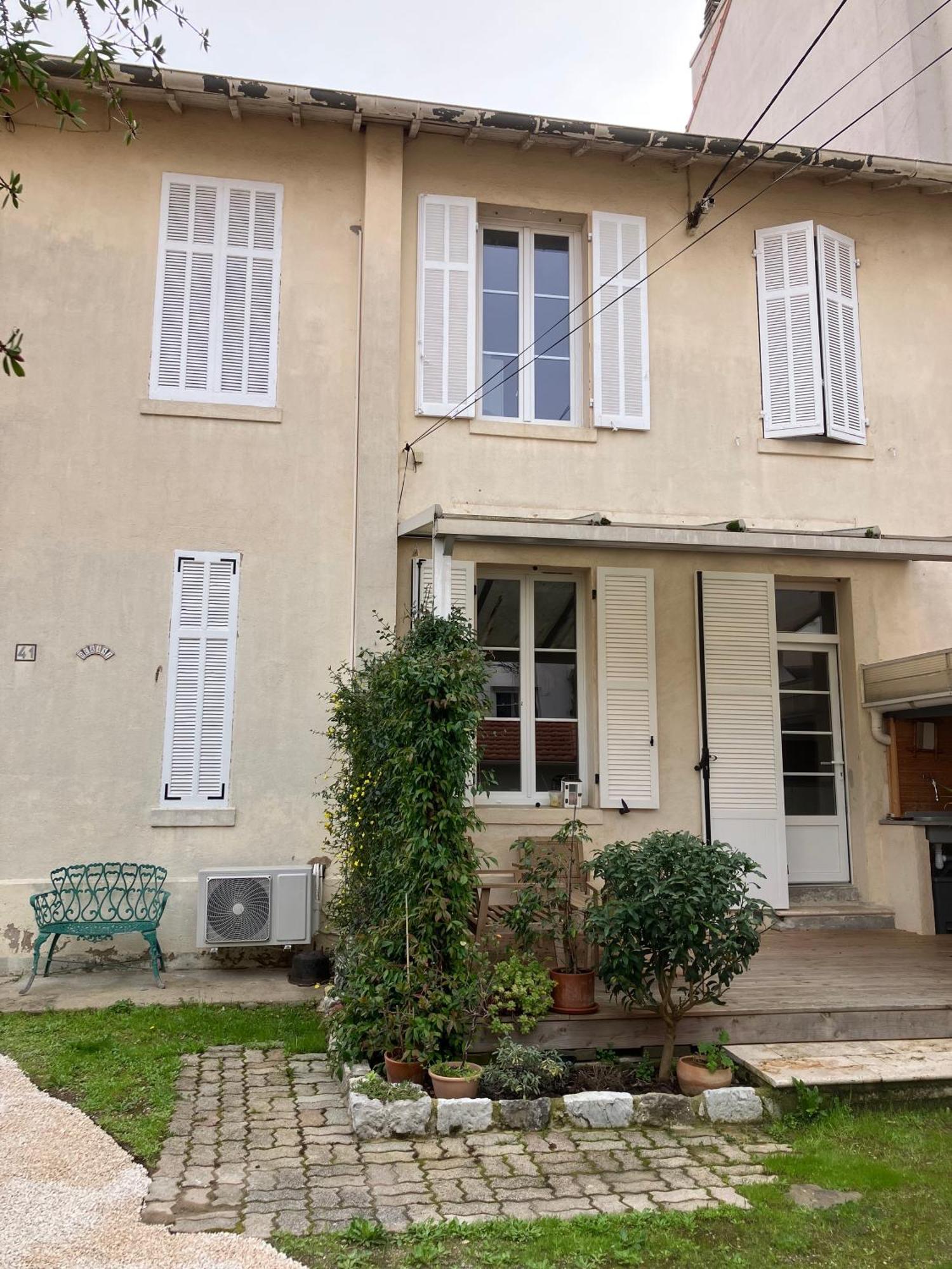 Charmant Appartement Cosy Saint-Raphaël 外观 照片